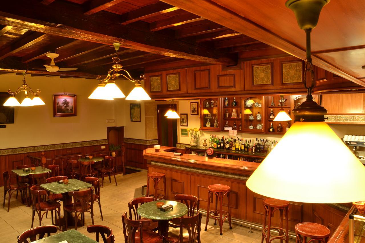 Hostal-Restaurante Paris Forcarei Extérieur photo